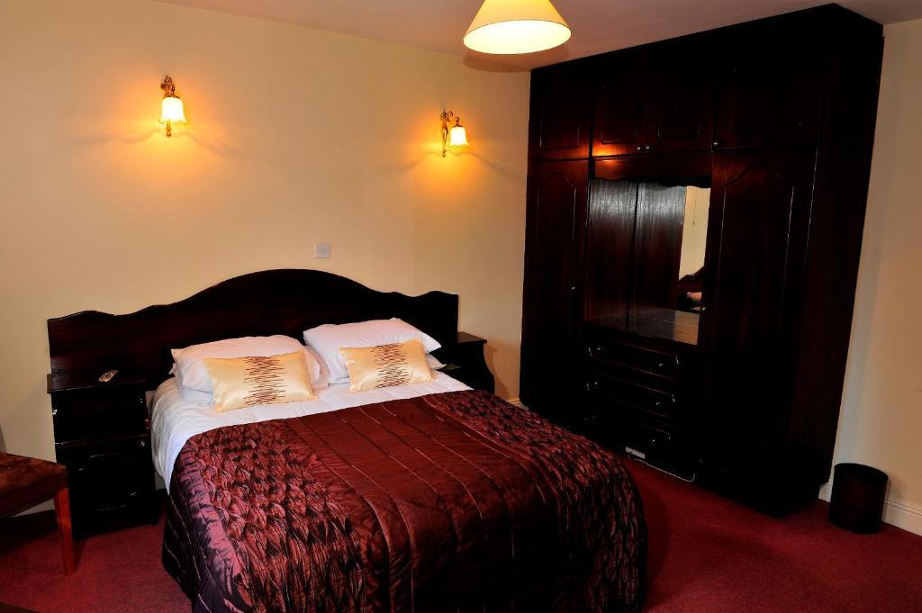 Dundrum House Hotel, Golf & Leisure Resort الغرفة الصورة