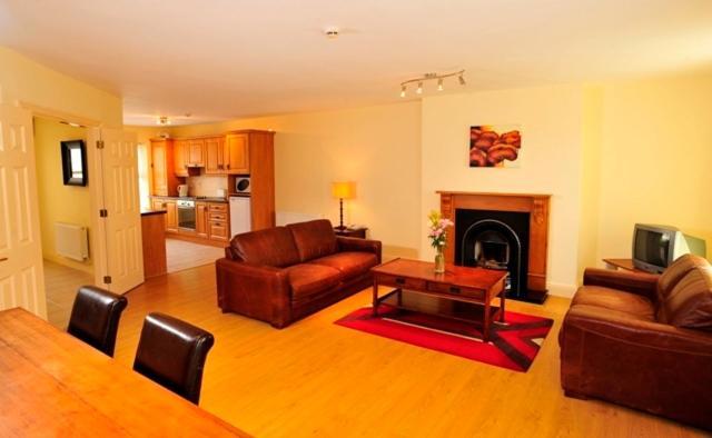 Dundrum House Hotel, Golf & Leisure Resort الغرفة الصورة
